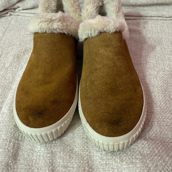 Timberland Skyla Bay Suede Slip On Comfort Warm Shearling Sherpa Cozy Women´s - Picture 2 of 7